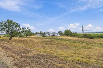 [Address not provided], Waxahachie, TX 75167 - Photo 2