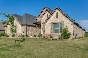 12492 Palmer Dr, Fort Worth, TX 76179 - Photo 2