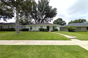 1400 Oakhill Dr, Plano, TX 75075 - Photo 2