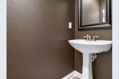 4705 Holly Berry Drive, Plano, TX 75093 - Photo 16