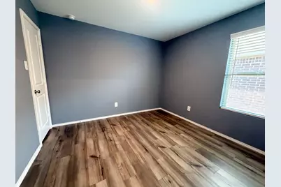 1012 Lady Bird Street, Ennis, TX 75119 - Photo 8