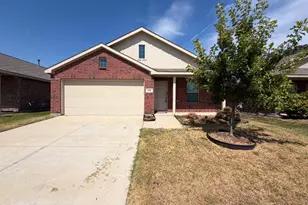 1012 Lady Bird St, Ennis, TX 75119 - Photo 1