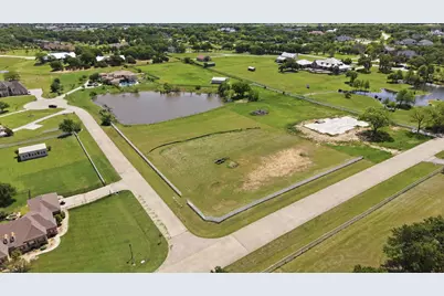 900 Show Master Court, Bartonville, TX 76226 - Photo 10