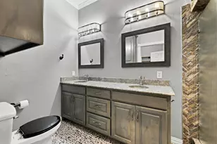 8667 US-377, Collinsville, TX 76233 - Photo 22