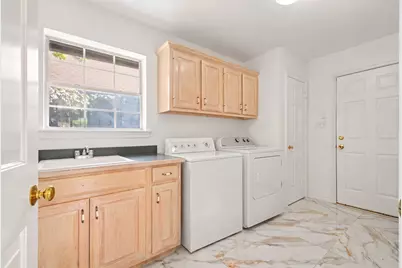 18824 Fortson Avenue, Dallas, TX 75252 - Photo 28