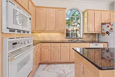 18824 Fortson Avenue, Dallas, TX 75252 - Photo 12