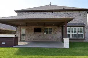 8208 Leopard Pass, Godley, TX 76044 - Photo 12