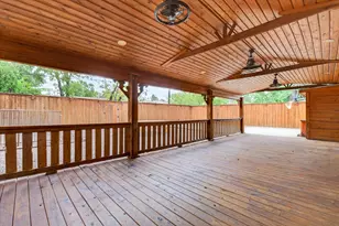 2983 Amber Ln, Farmers Branch, TX 75234 - Photo 32