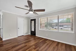 2983 Amber Ln, Farmers Branch, TX 75234 - Photo 14
