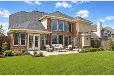 2719 Explorador, Grand Prairie, TX 75054 - Photo 18