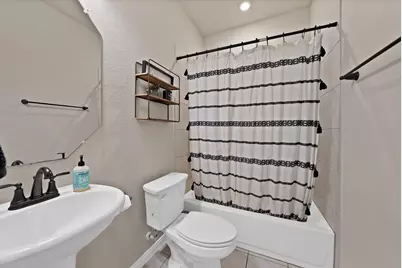259 Durning Road, Van Alstyne, TX 75495 - Photo 10