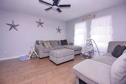 12609 Carpenter Lane, Rhome, TX 76078 - Photo 14