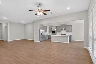 6885 Brahman Dr, Arlington, TX 76001 - Photo 10