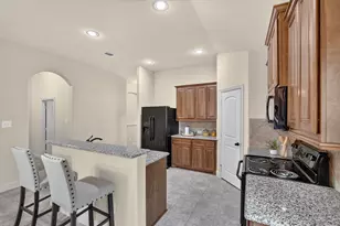 1413 Thibodaux Dr, Greenville, TX 75402 - Photo 12