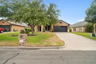10108 Parker Springs Dr, Waco, TX 76708 - Photo 2