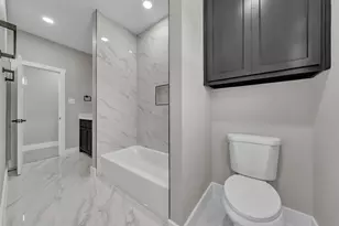 225 NW 16th St, Grand Prairie, TX 75050 - Photo 20