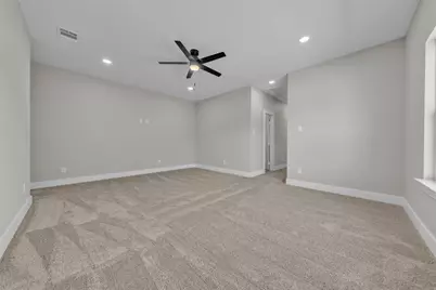 225 NW 16th Street, Grand Prairie, TX 75050 - Photo 26