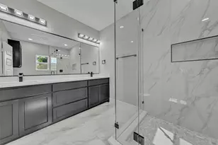 225 NW 16th St, Grand Prairie, TX 75050 - Photo 30