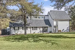 271 Lakewood Ln, Pottsboro, TX 75076 - Photo 2