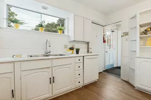 [Address not provided], Dallas, TX 75225 - Photo 8