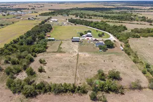 140 Private Rd 801, Lott, TX 76656 - Photo 4