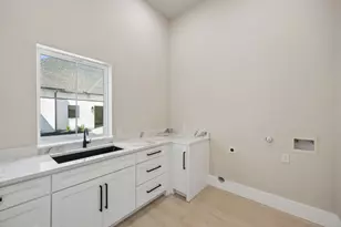 304 Mint Ridge, Burleson, TX 76028 - Photo 20