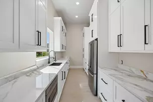 304 Mint Ridge, Burleson, TX 76028 - Photo 18