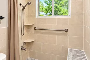 231 Brazos St, Garland, TX 75041 - Photo 12