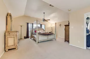 5715 Creekhollow Dr, Arlington, TX 76018 - Photo 22