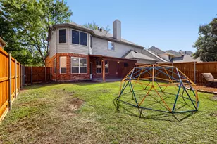 8121 Fountain Springs Dr, Plano, TX 75025 - Photo 24