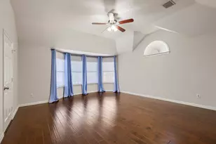 8121 Fountain Springs Dr, Plano, TX 75025 - Photo 14