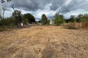 415 E 20th St, Waco, TX 76705 - Photo 18