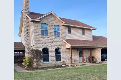700 Aqua Vista Drive, Granbury, TX 76049 - Photo 1