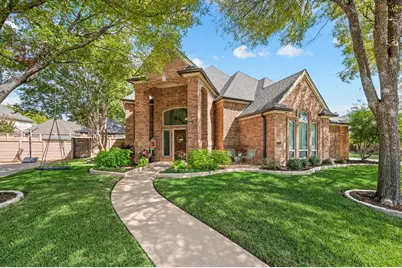 2736 Woodbridge Drive, Hurst, TX 76054 - Photo 2