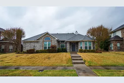 2508 Hawk Drive, Mesquite, TX 75181 - Photo 2