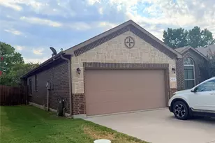 1220 Scott Dr, Weatherford, TX 76087 - Photo 2