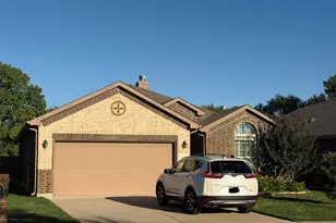 1220 Scott Dr, Weatherford, TX 76087 - Photo 2