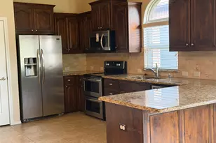 1220 Scott Dr, Weatherford, TX 76087 - Photo 6