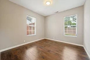 1718 Pat Dr, Dallas, TX 75228 - Photo 20
