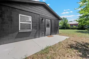 1444 Cimarron Trail, Hurst, TX 76053 - Photo 18