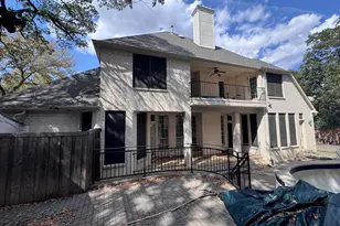 2717 Laurel Valley Ln, Arlington, TX 76006 - Photo 4