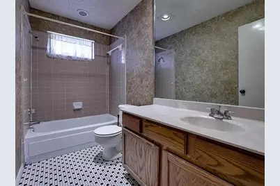 2209 Prairie Creek Trail, Garland, TX 75040 - Photo 20