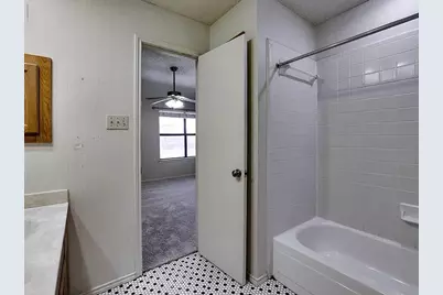 2209 Prairie Creek Trail, Garland, TX 75040 - Photo 16