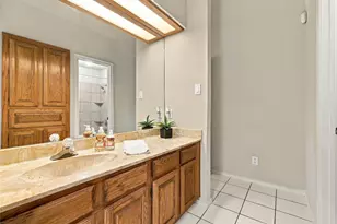 8028 Katie Ln, Watauga, TX 76148 - Photo 16