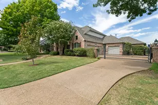13825 E Riviera Dr, Fort Worth, TX 76028 - Photo 2