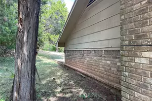 9555 Brookhollow Dr, Woodway, TX 76712 - Photo 4
