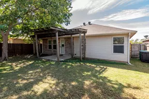 16424 Cowboy Trail, Fort Worth, TX 76247 - Photo 24