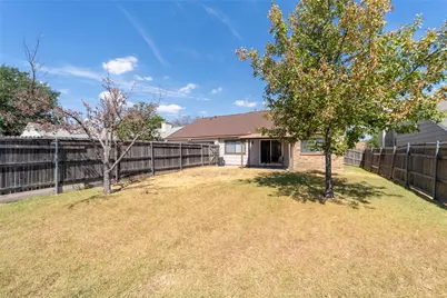 206 Southerland Avenue, Mesquite, TX 75150 - Photo 14