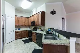 1800 Jordan Ct, Irving, TX 75061 - Photo 8