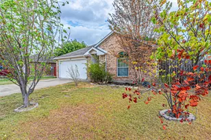 1214 Embercrest Dr, Midlothian, TX 76065 - Photo 2